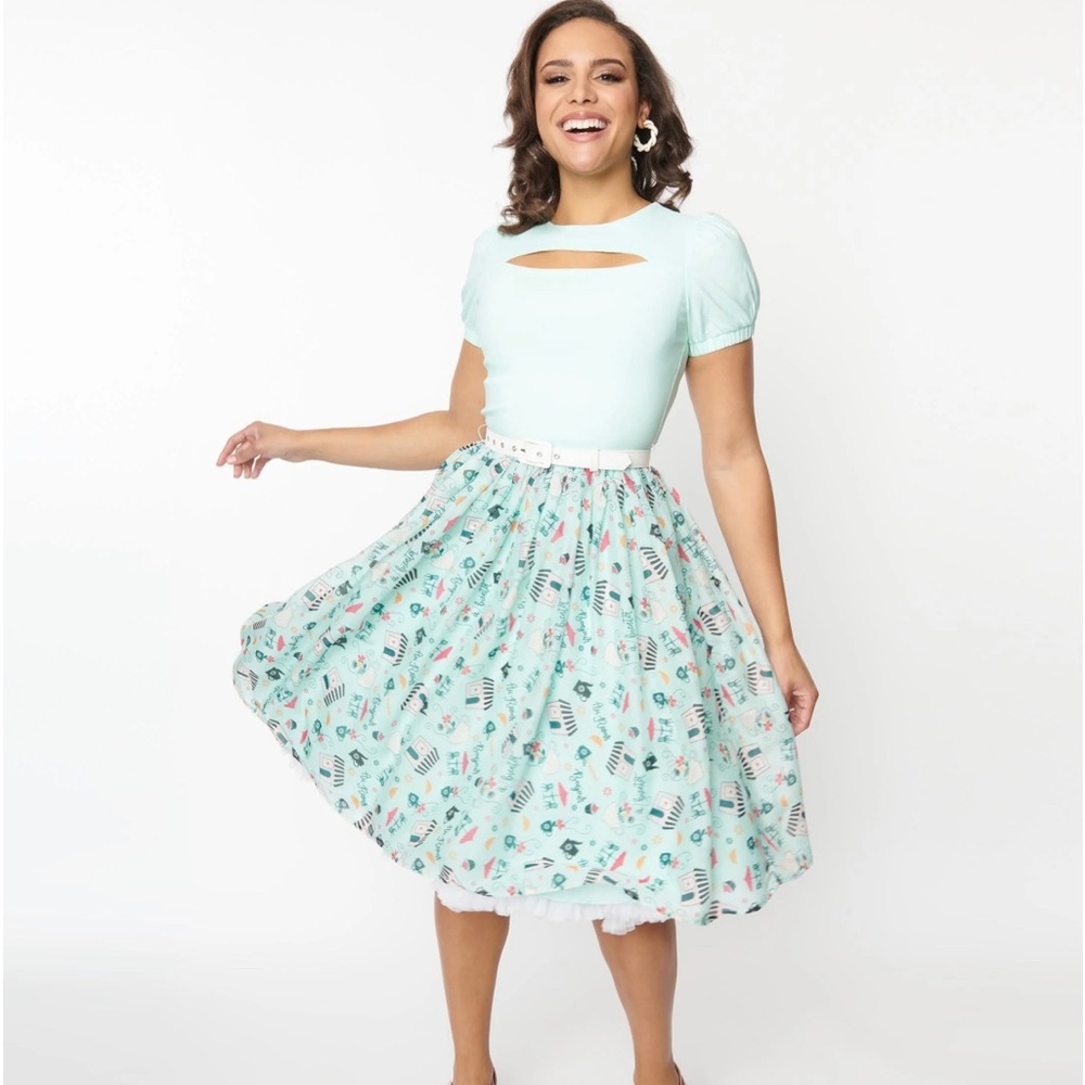 Unique Vintage Paris cafe swing dress NWT Size L